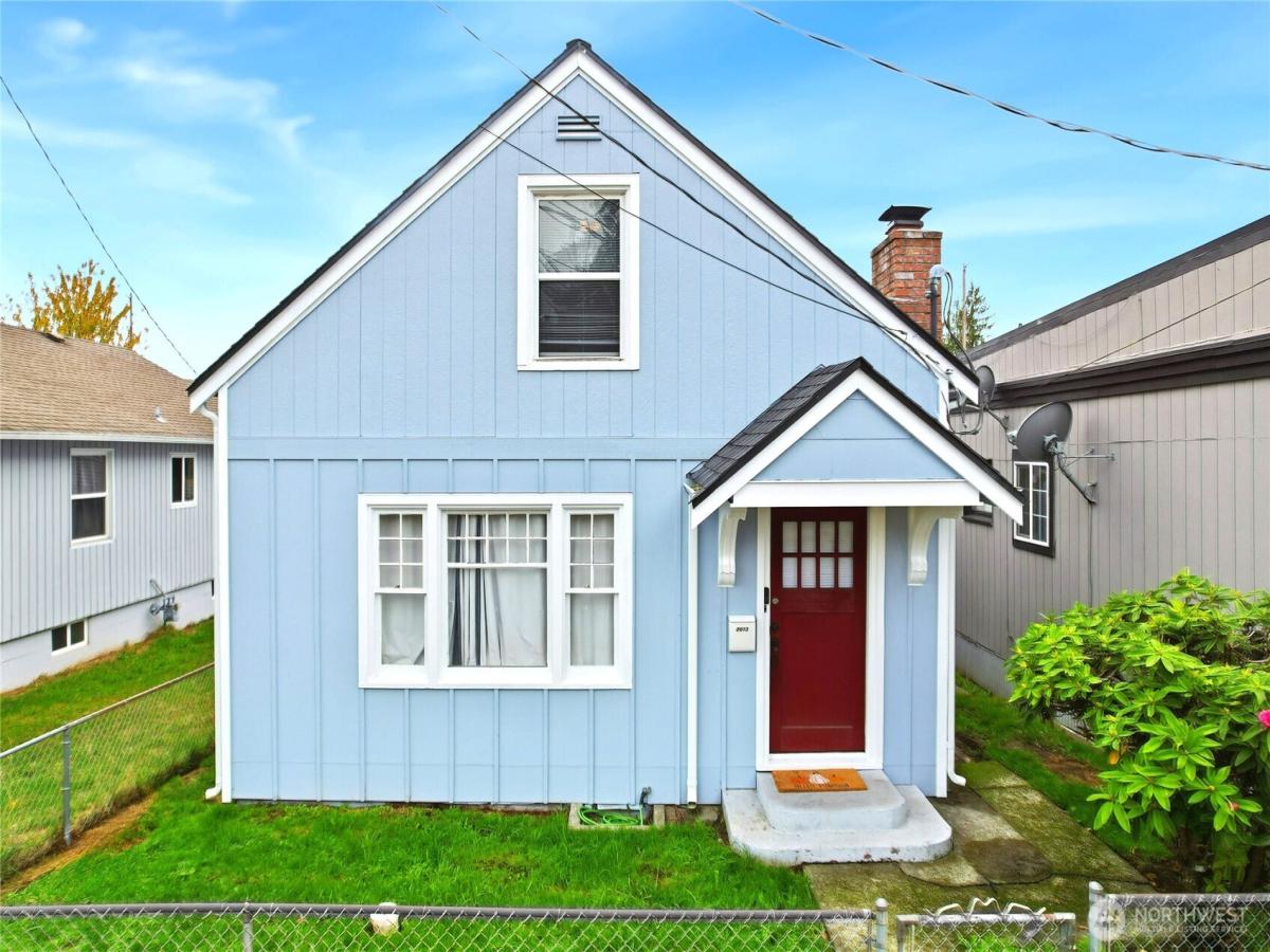 MLS #NWM2447572 img 0