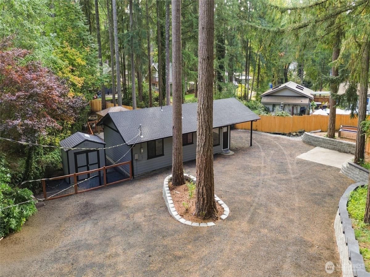 MLS #NWM2447911 img 0