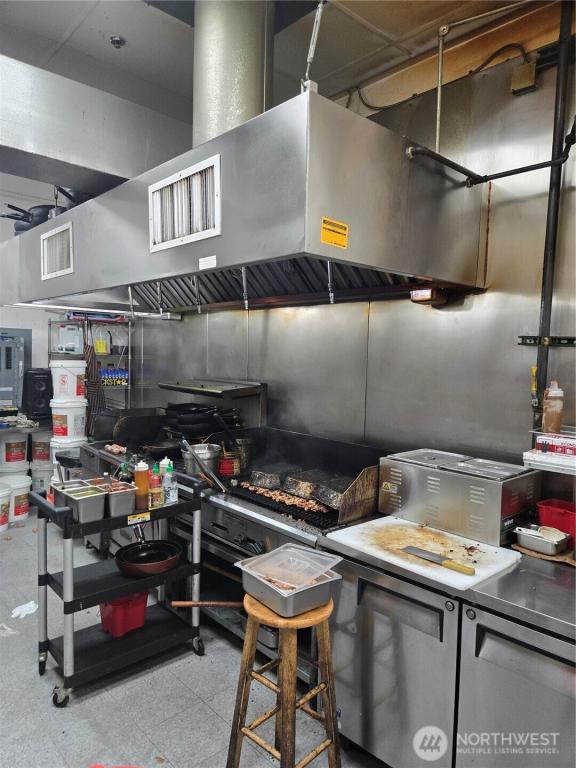 MLS #NWM2449306 img 0