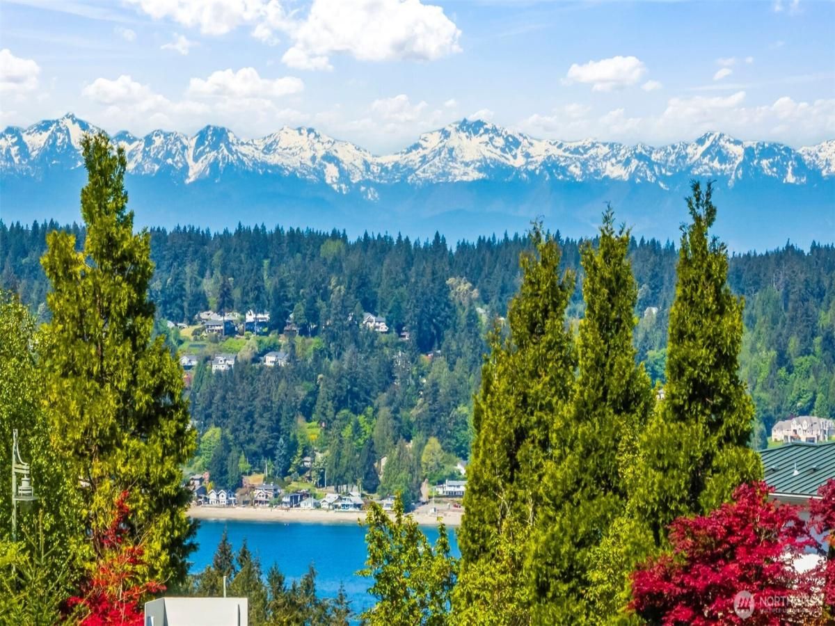 MLS #NWM2450802 img 0