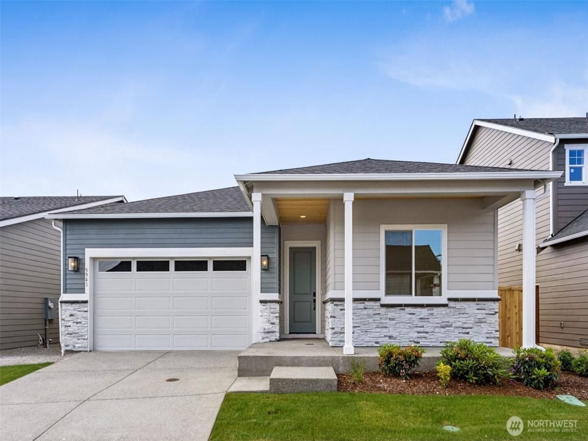 MLS #NWM2450837 img 0