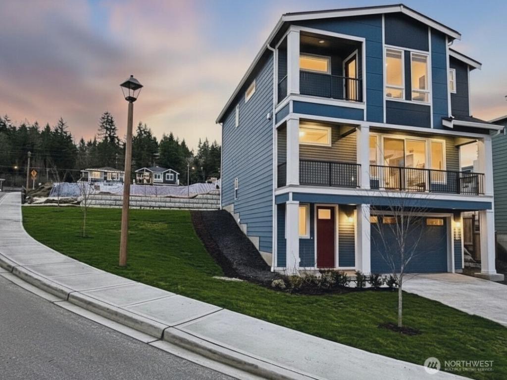 MLS #NWM2453358 img 0