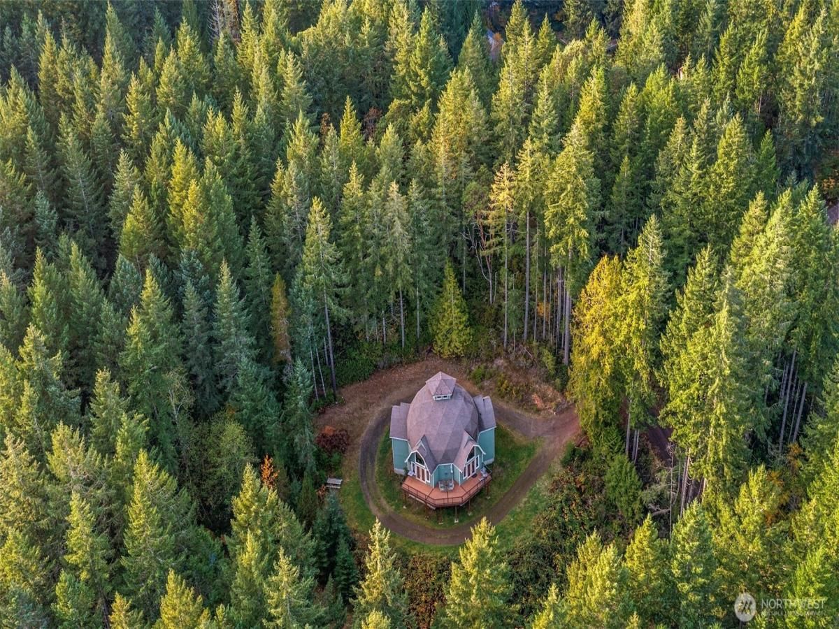 MLS #NWM2453870 img 0