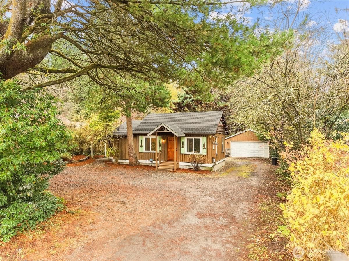 MLS #NWM2454531 img 0