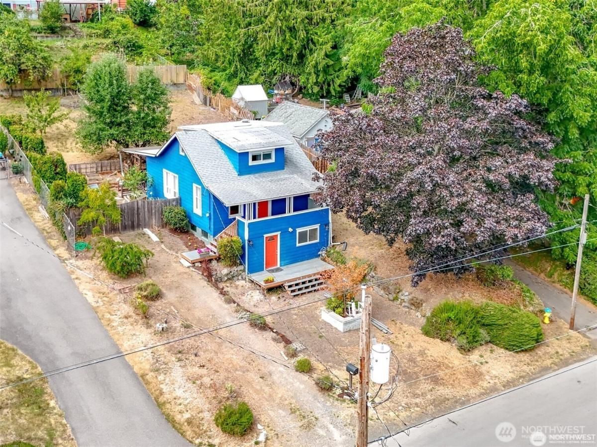 MLS #NWM2456327 img 0