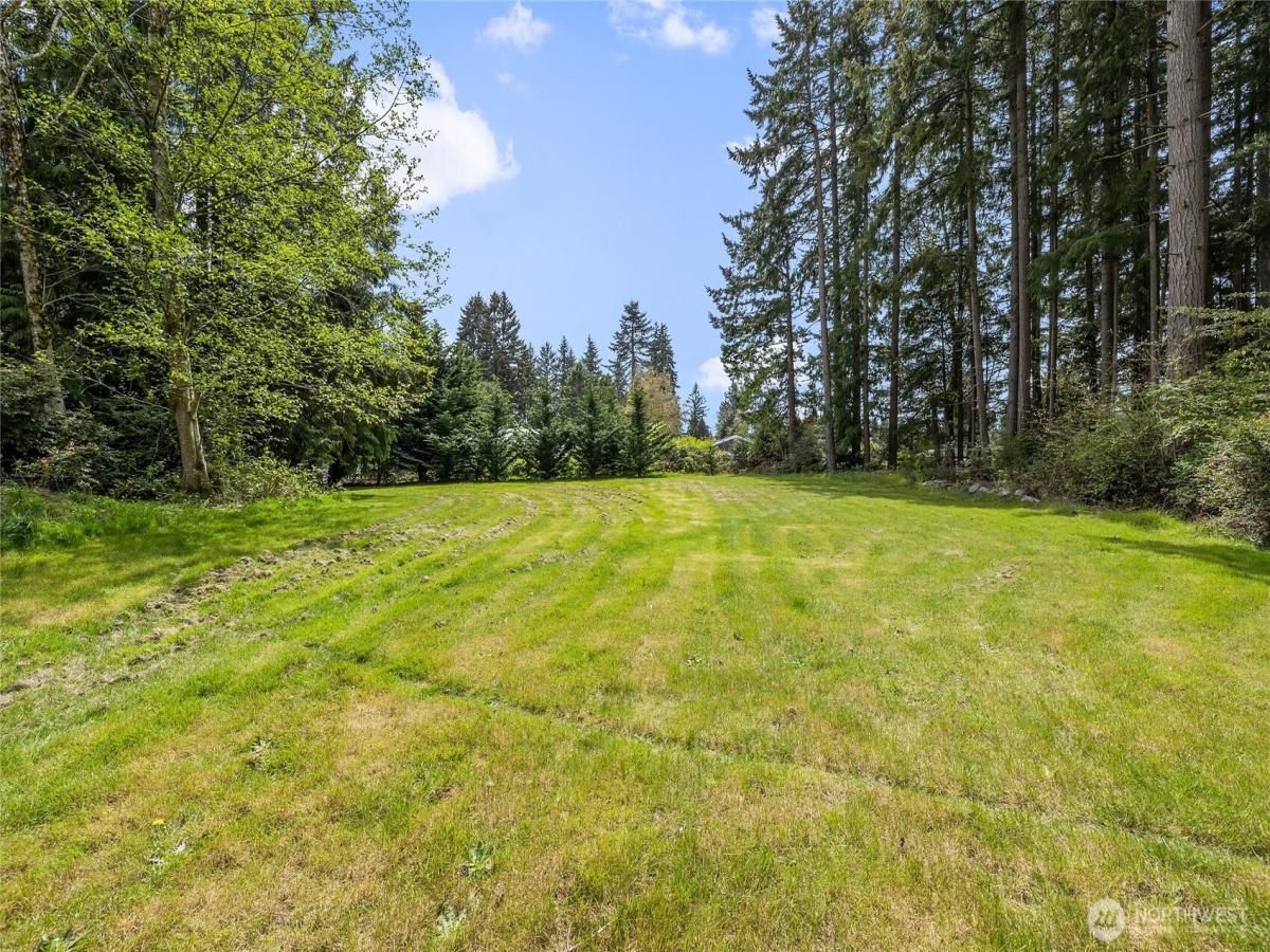 MLS #NWM2456940 img 0