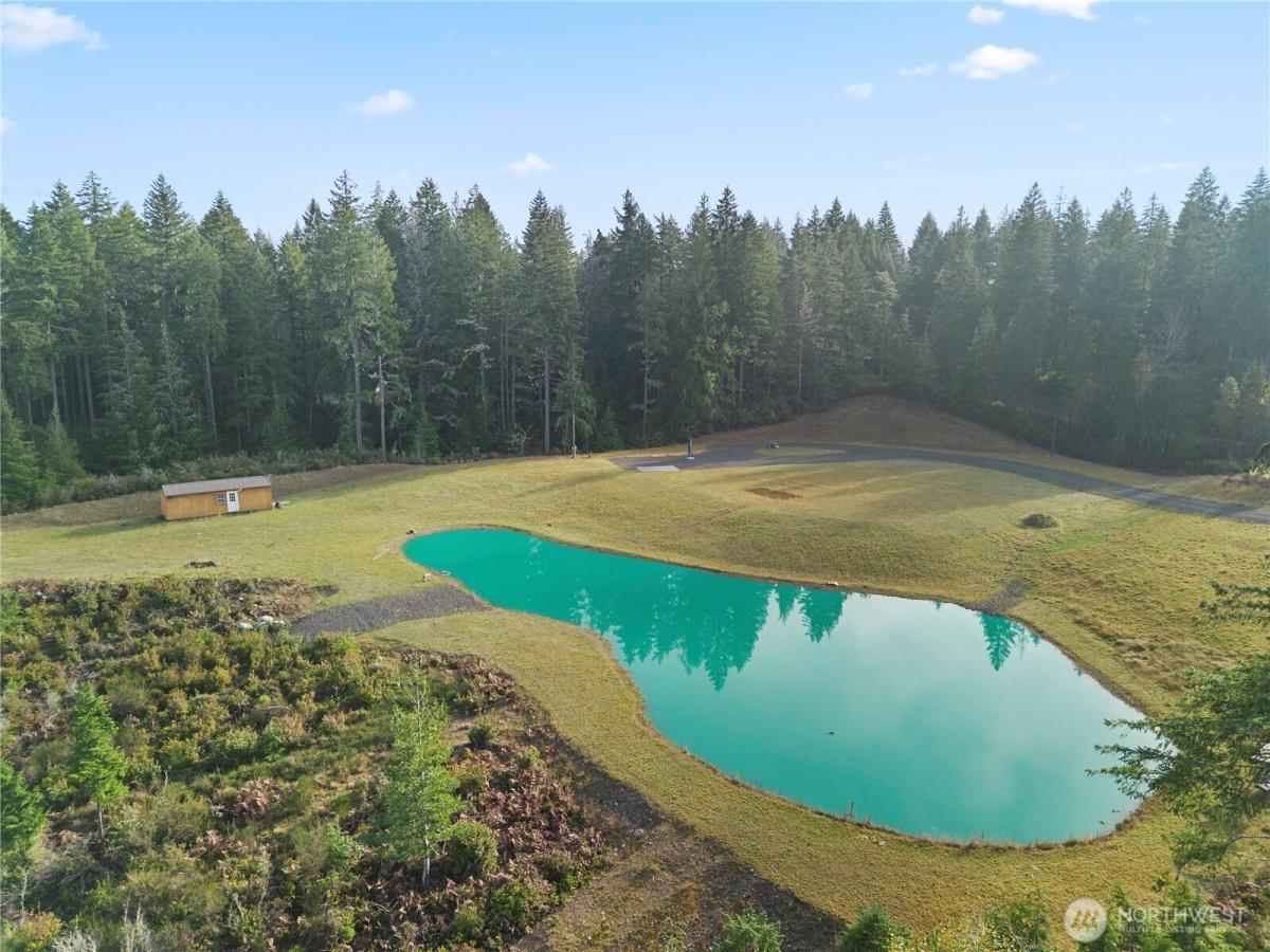 MLS #NWM2457080 img 0