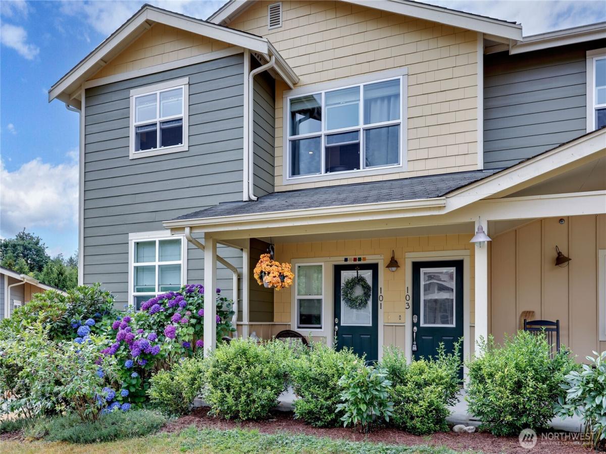 MLS #NWM2457158 img 0