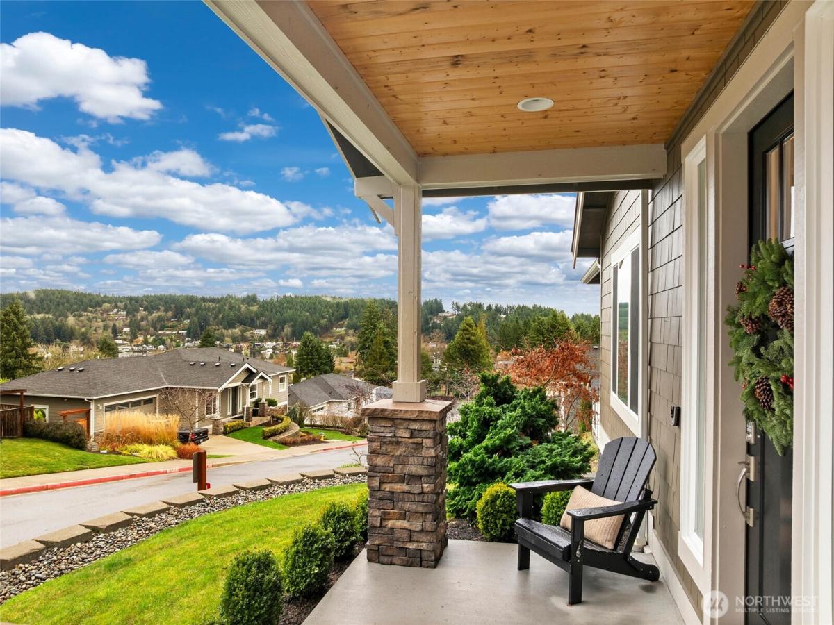 MLS #NWM2460241 img 0