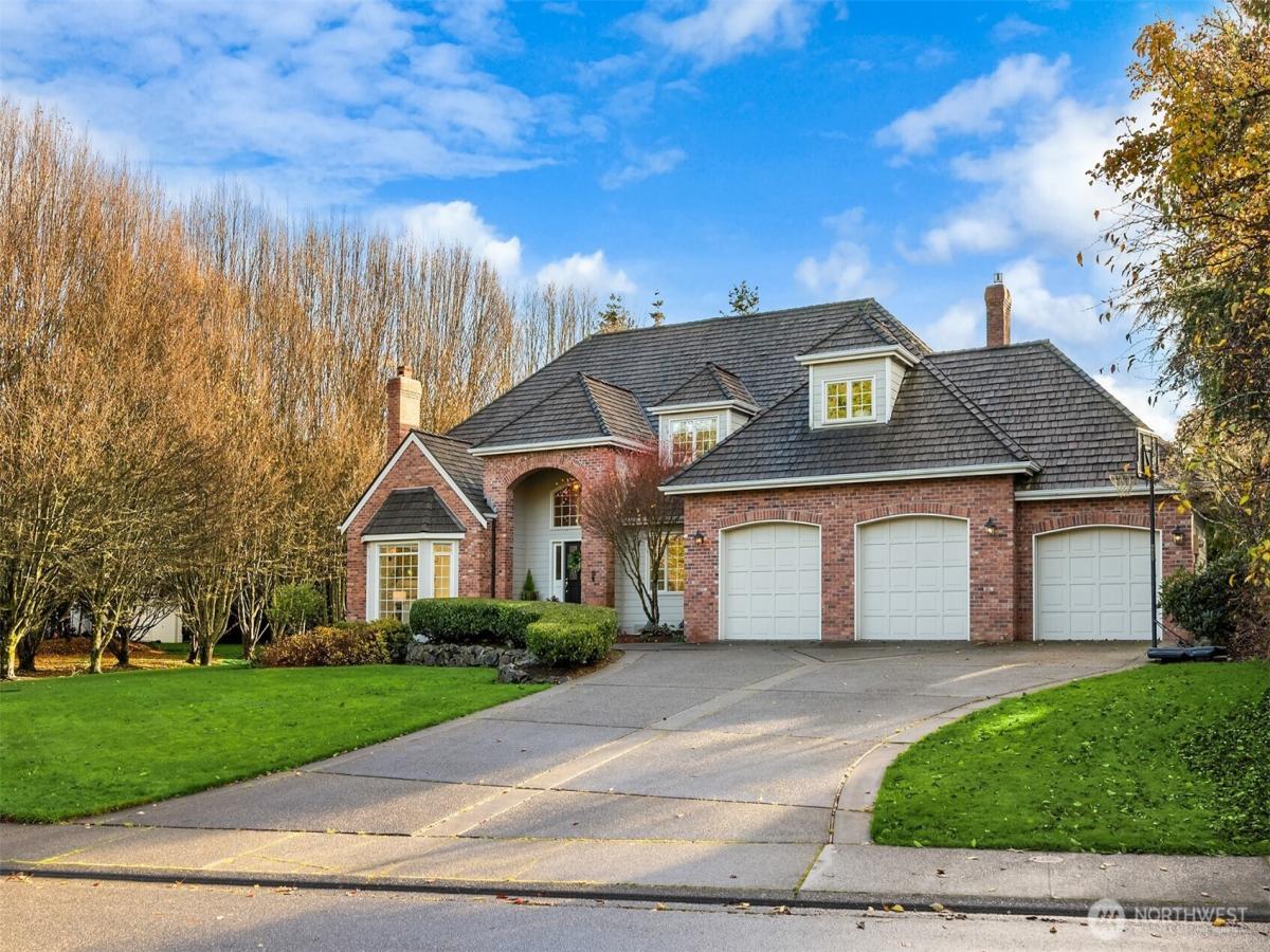 MLS #NWM2460286 img 0