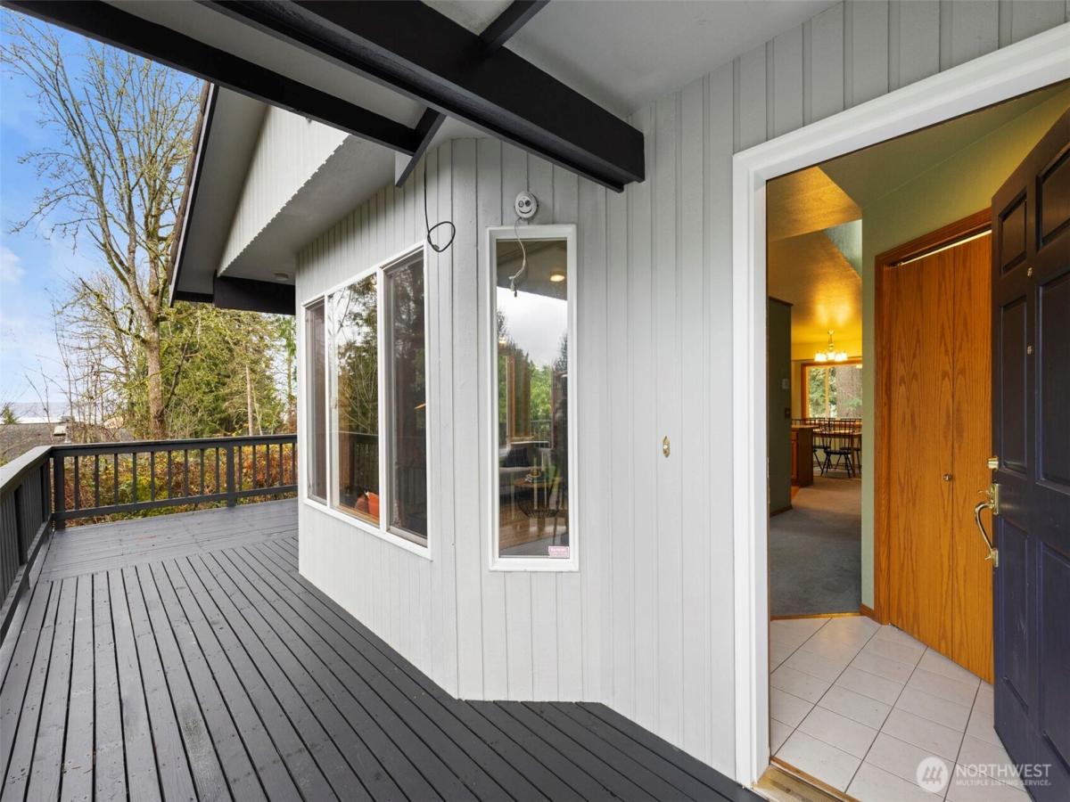 MLS #NWM2460482 img 0