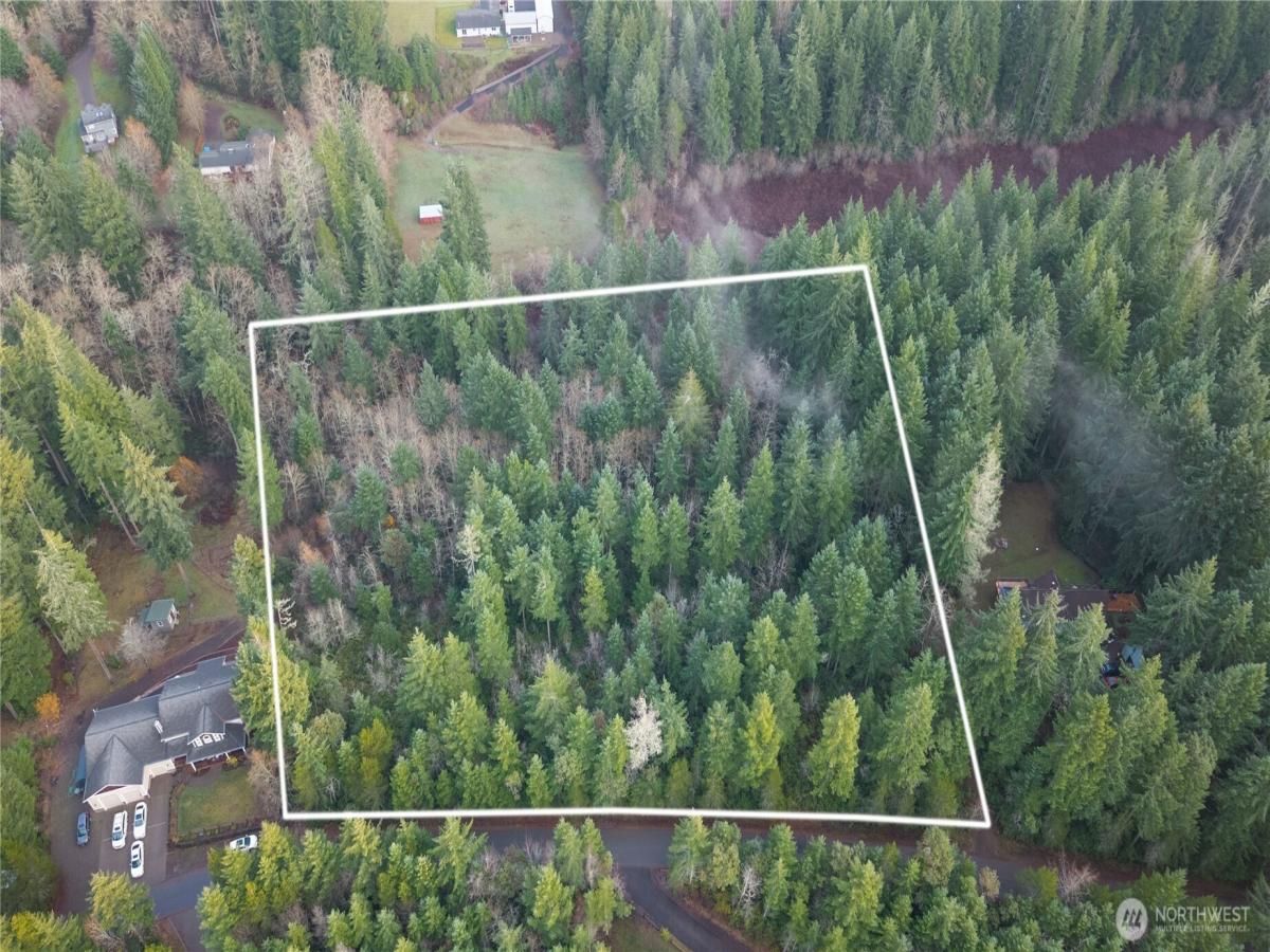 MLS #NWM2461135 img 0