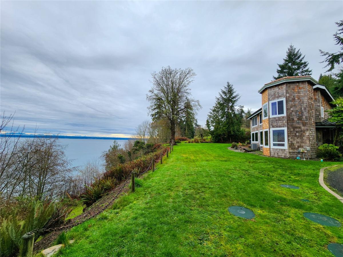 MLS #NWM2463899 img 0