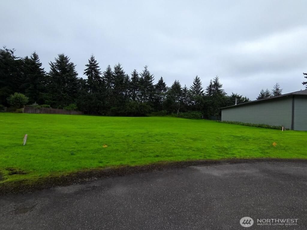 MLS #NWM2465073 img 0