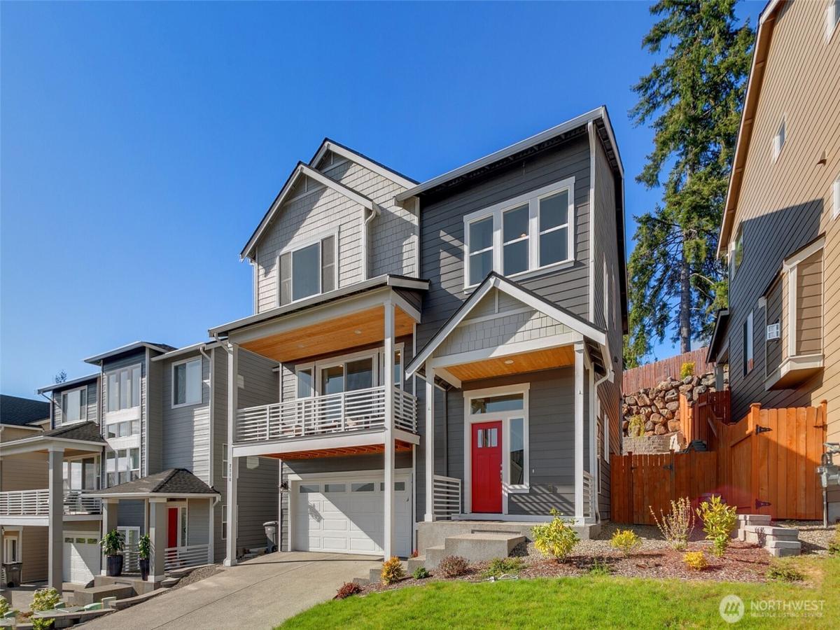 MLS #NWM2466905 img 0