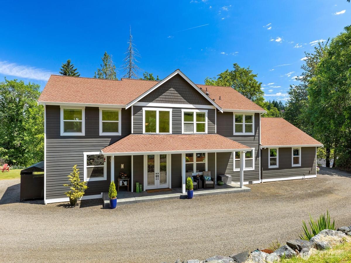 MLS #NWM2469383 img 0