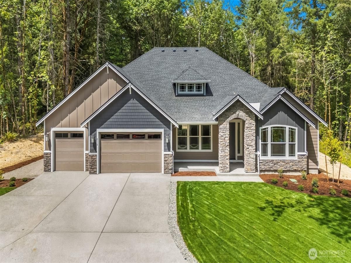 MLS #NWM2470232 img 0