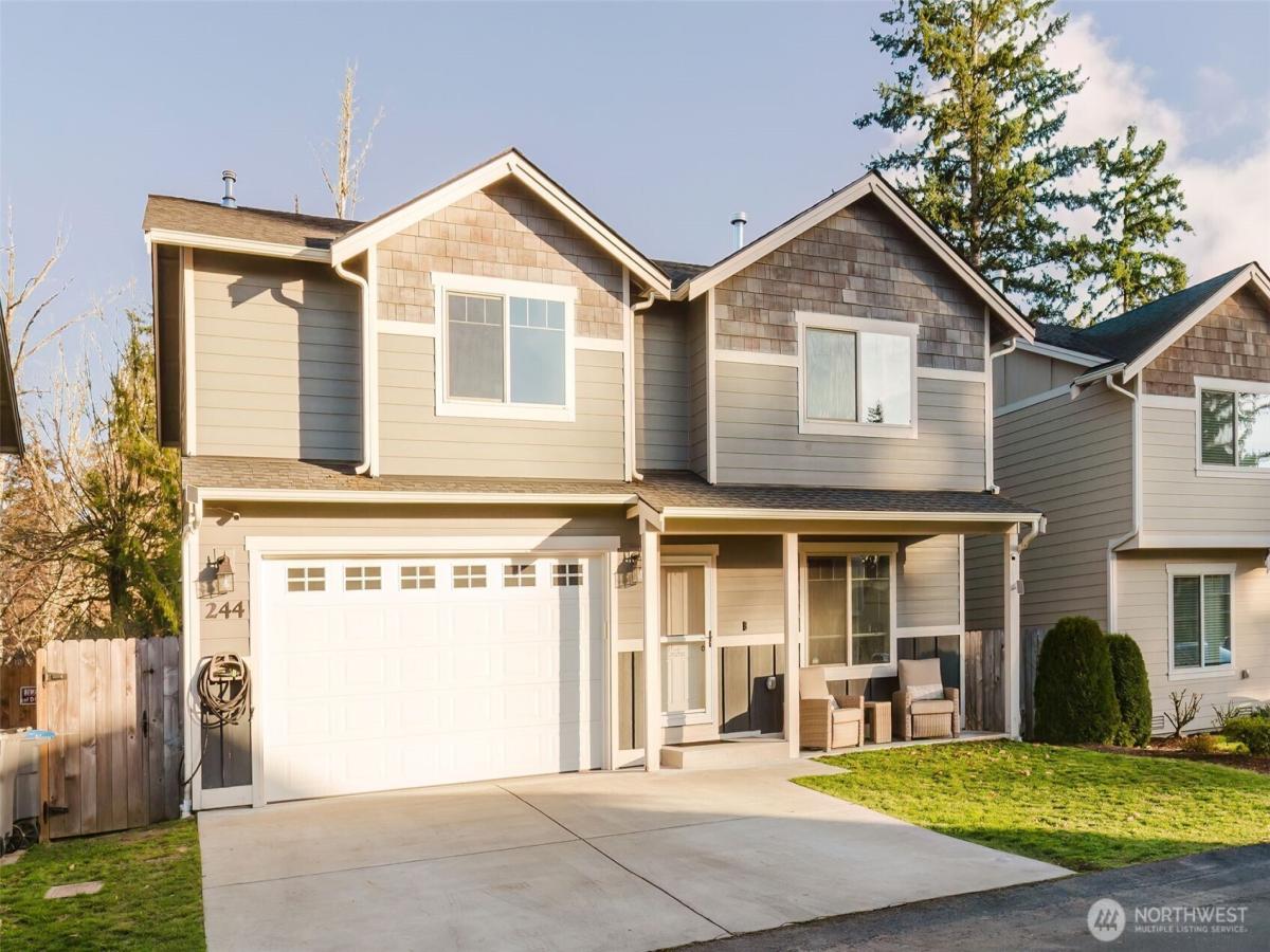 MLS #NWM2470488 img 0