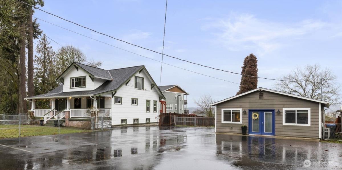 MLS #NWM2472044 img 0