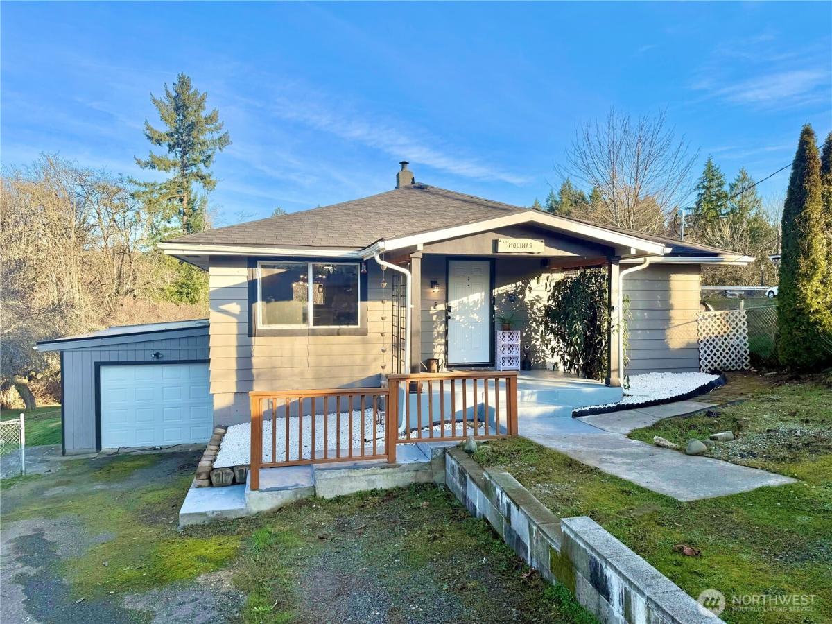 MLS #NWM2472118 img 0