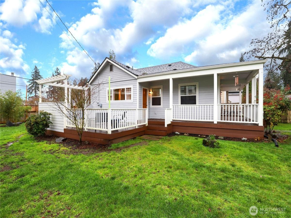 MLS #NWM2476137 img 0