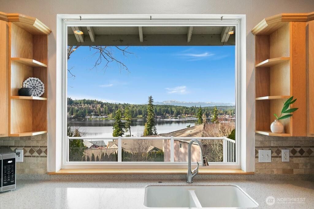 MLS #NWM2477040 img 0