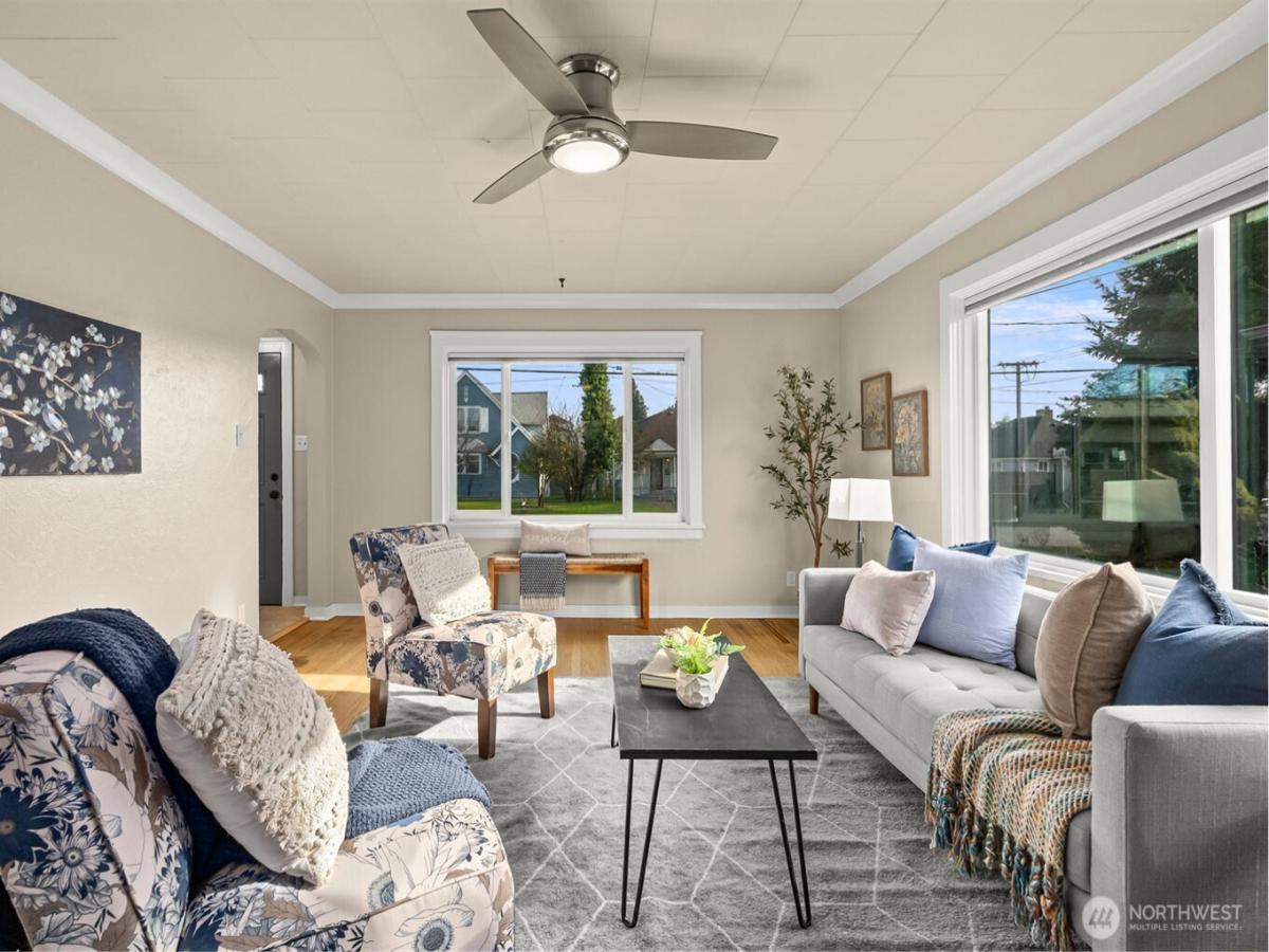 MLS #NWM2477455 img 0