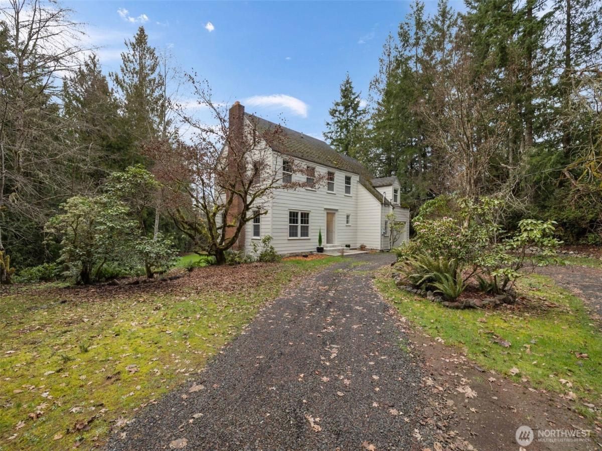 MLS #NWM2478809 img 0