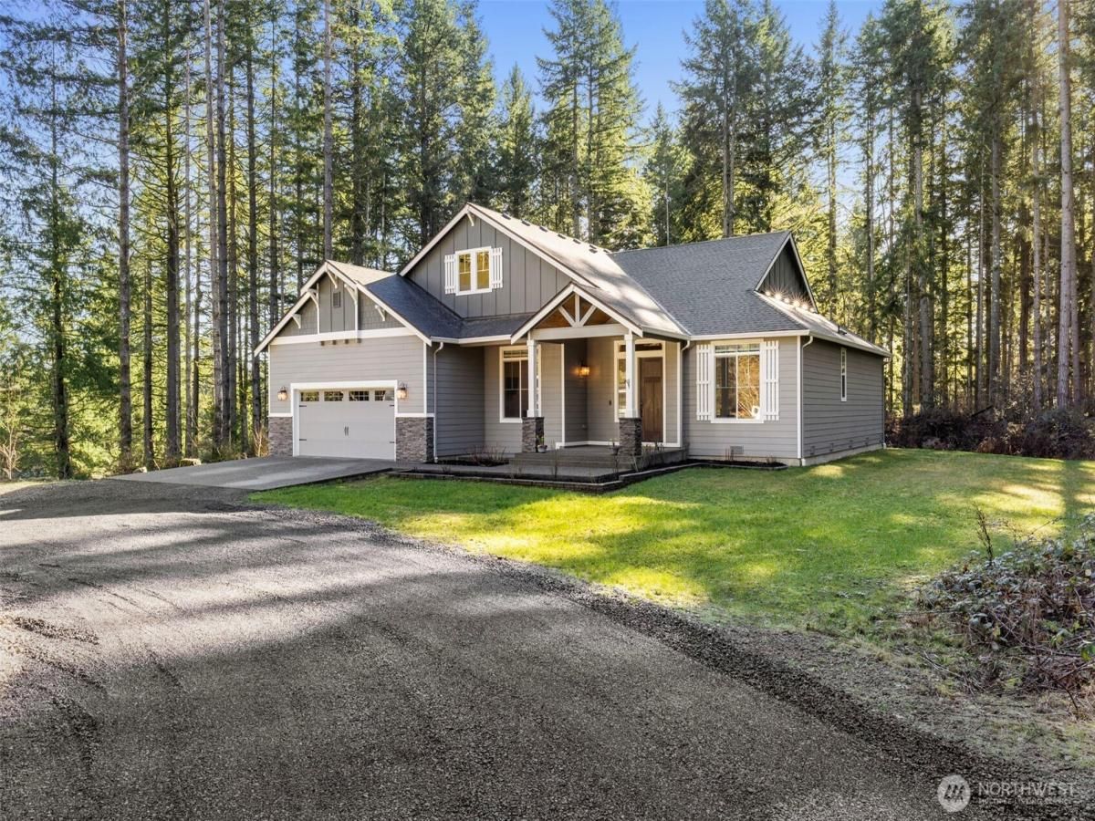 MLS #NWM2479536 img 0