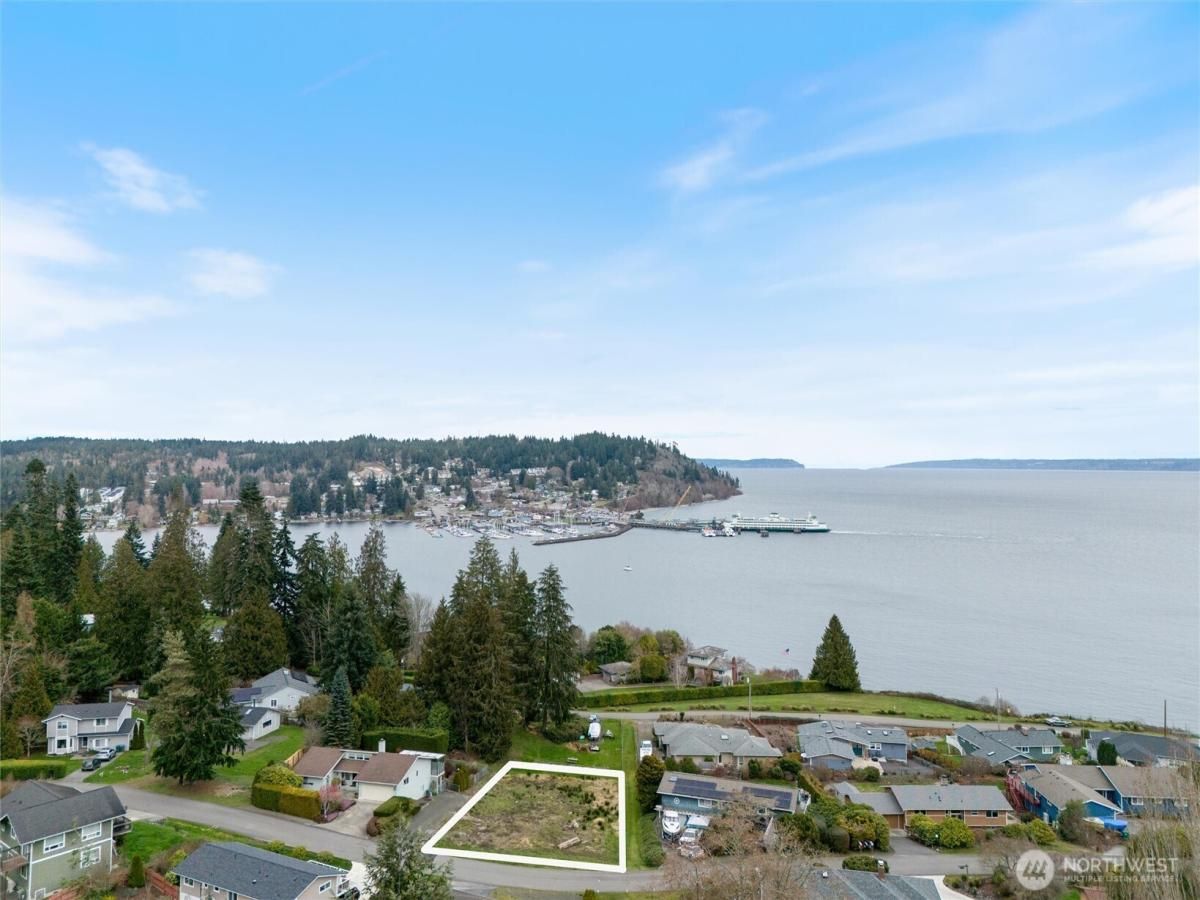 MLS #NWM2479859 img 0