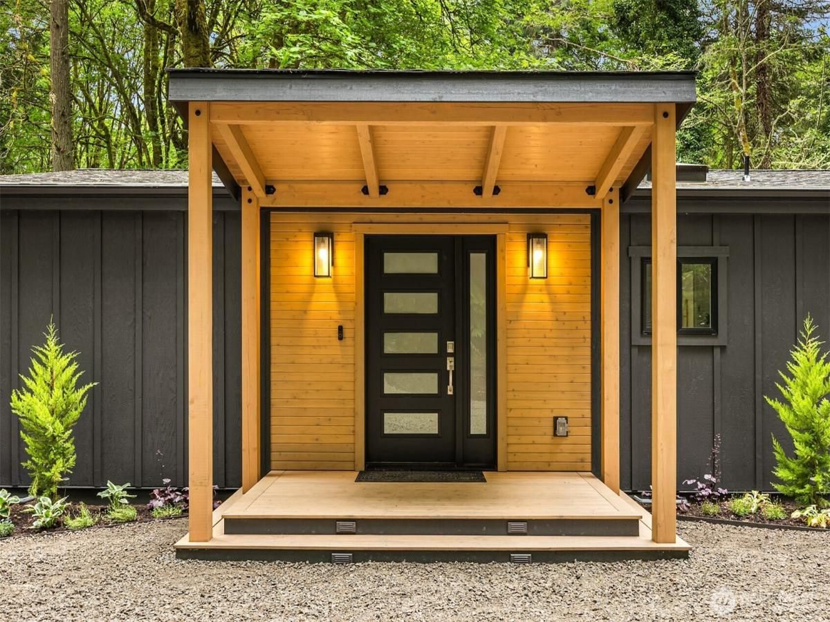 MLS #NWM2486937 img 0