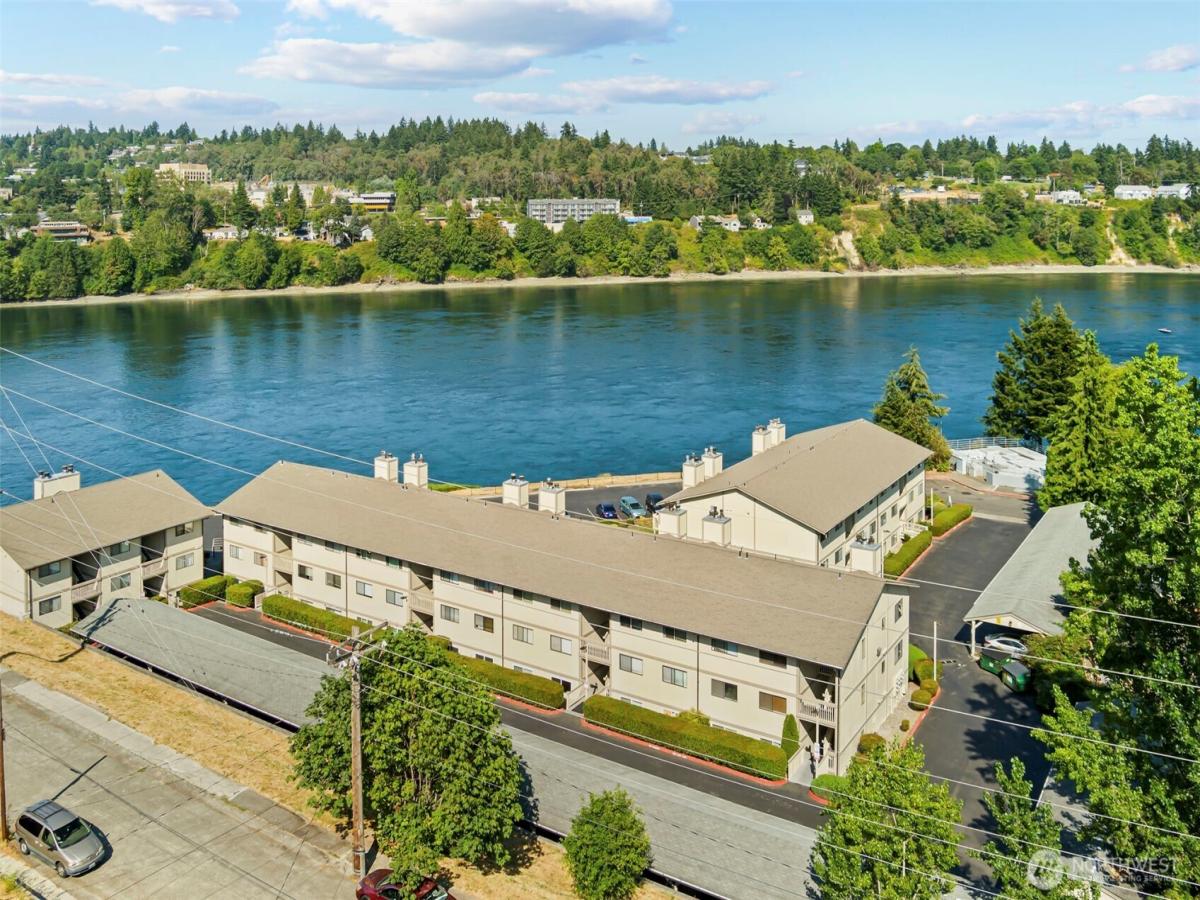 MLS #NWM2489819 img 0