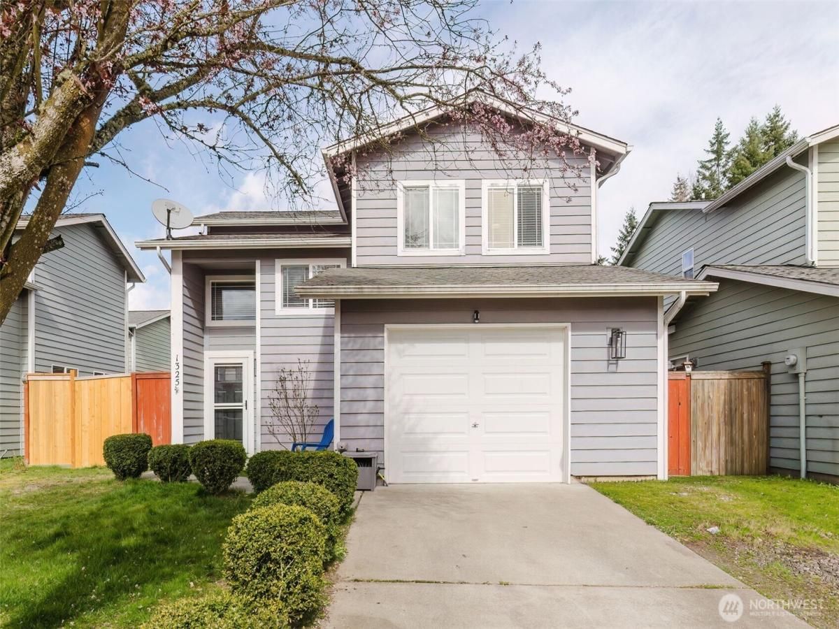 MLS #NWM2491047 img 0