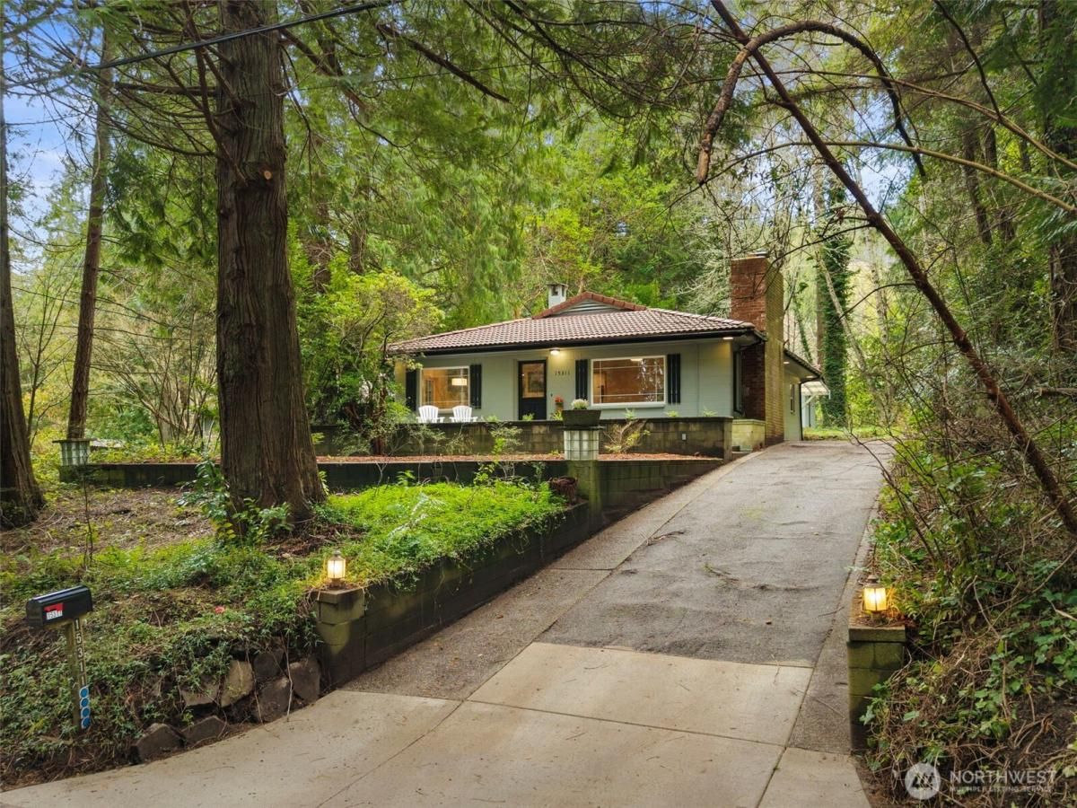 MLS #NWM2494071 img 0