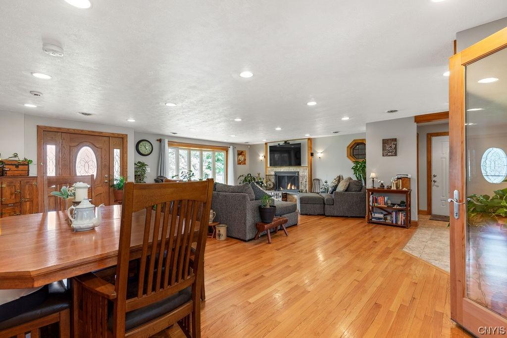 Find your home Concrete Jungle Realty