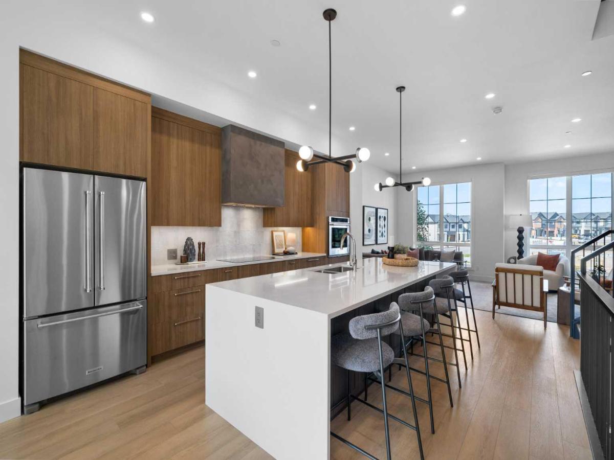 3 Varsity Ridge Terrace NW Calgary AB T3A 4Y2 MLS #A2246755 MLS #A2234651 img 0