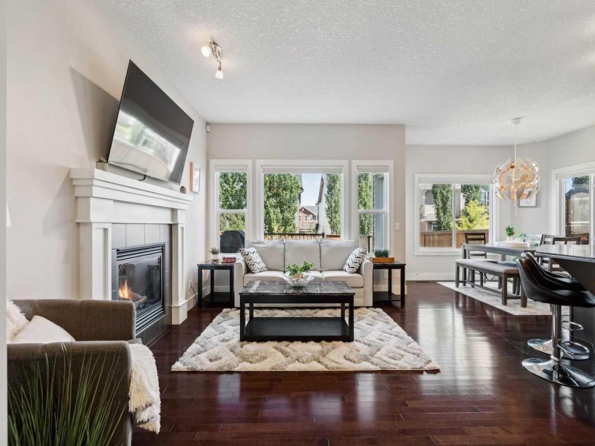 90 Sage Valley Road NW Calgary AB T3R 0J3 MLS #A2245148 MLS #A2245148 img 0