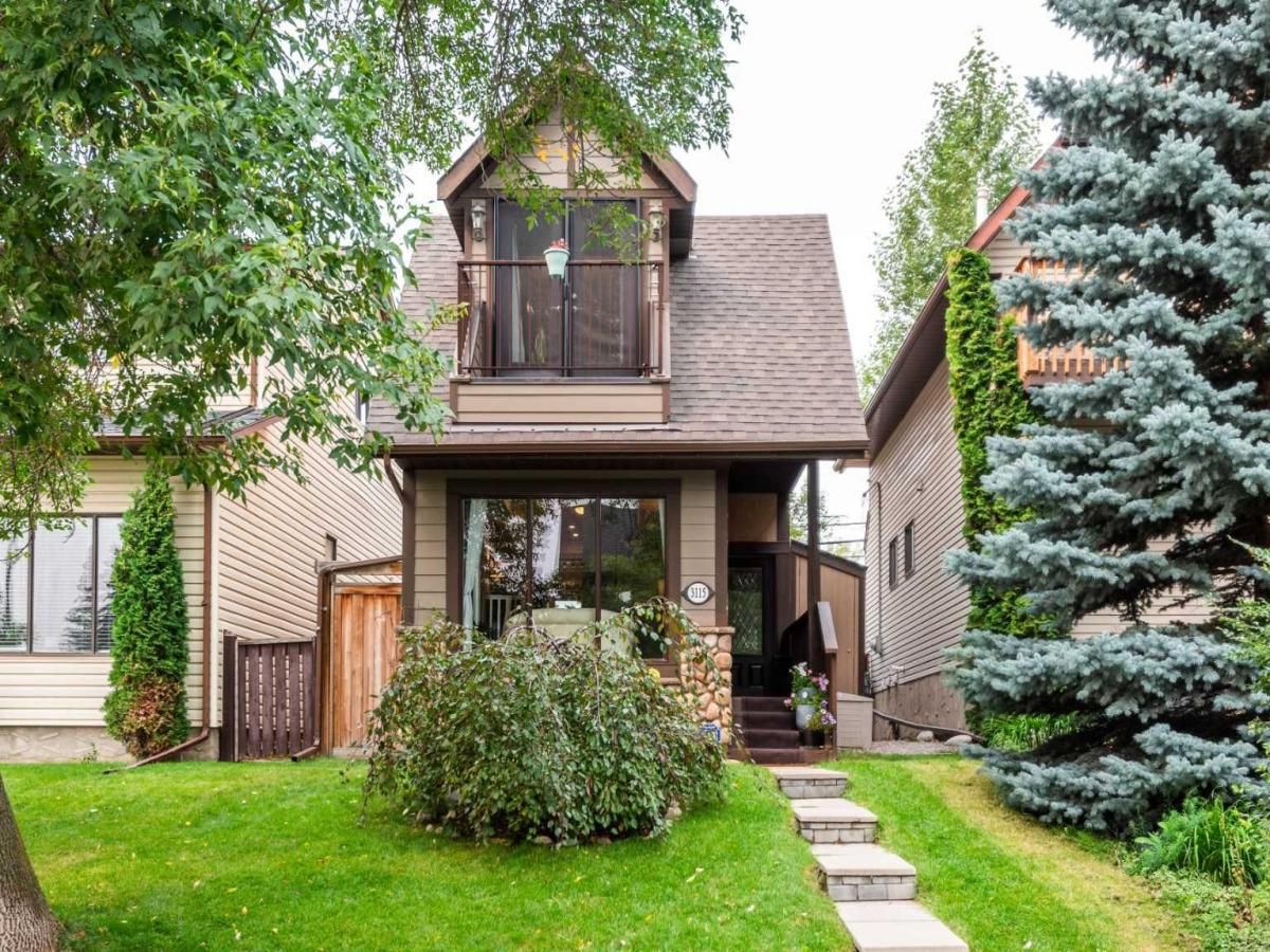 119 Aspen Hills Drive SW Calgary AB T3H 0P9 MLS #A2255737 MLS #A2254184 img 0