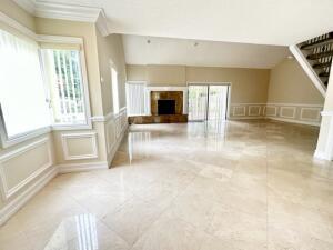 MLS #RX-10965094 img 0