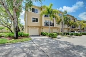 MLS #RX-11036275 img 0