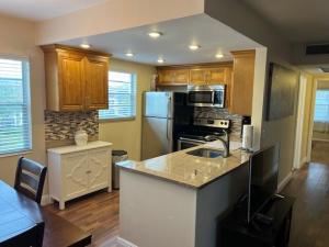MLS #RX-11054989 img 0