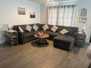 MLS #RX-11063306 img 0