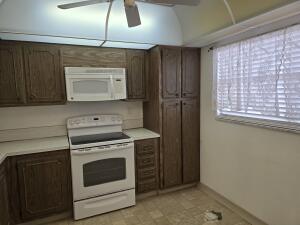 MLS #RX-11067234 img 0