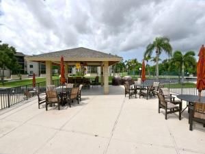 MLS #RX-11068775 img 0