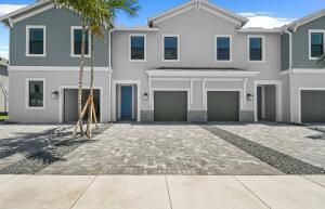 MLS #RX-11071952 img 0