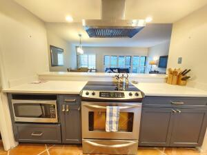 MLS #RX-11077196 img 0