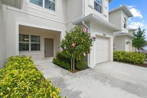 MLS #RX-11078687 img 0