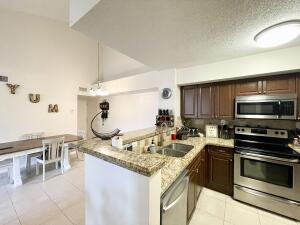 MLS #RX-11082417 img 0