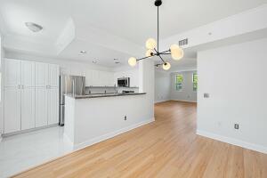 MLS #RX-11082476 img 0