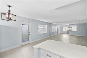 MLS #RX-11083785 img 0